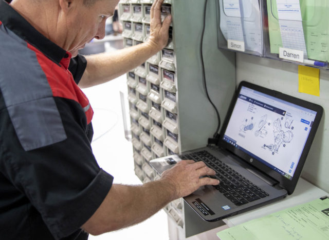 Diagnostics Service Photo