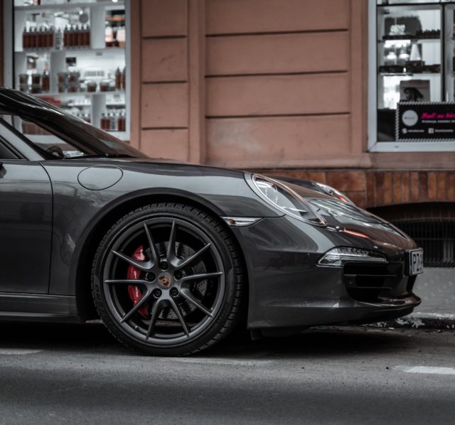 Porsche Make