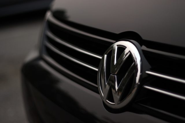 VOLKSWAGEN Make